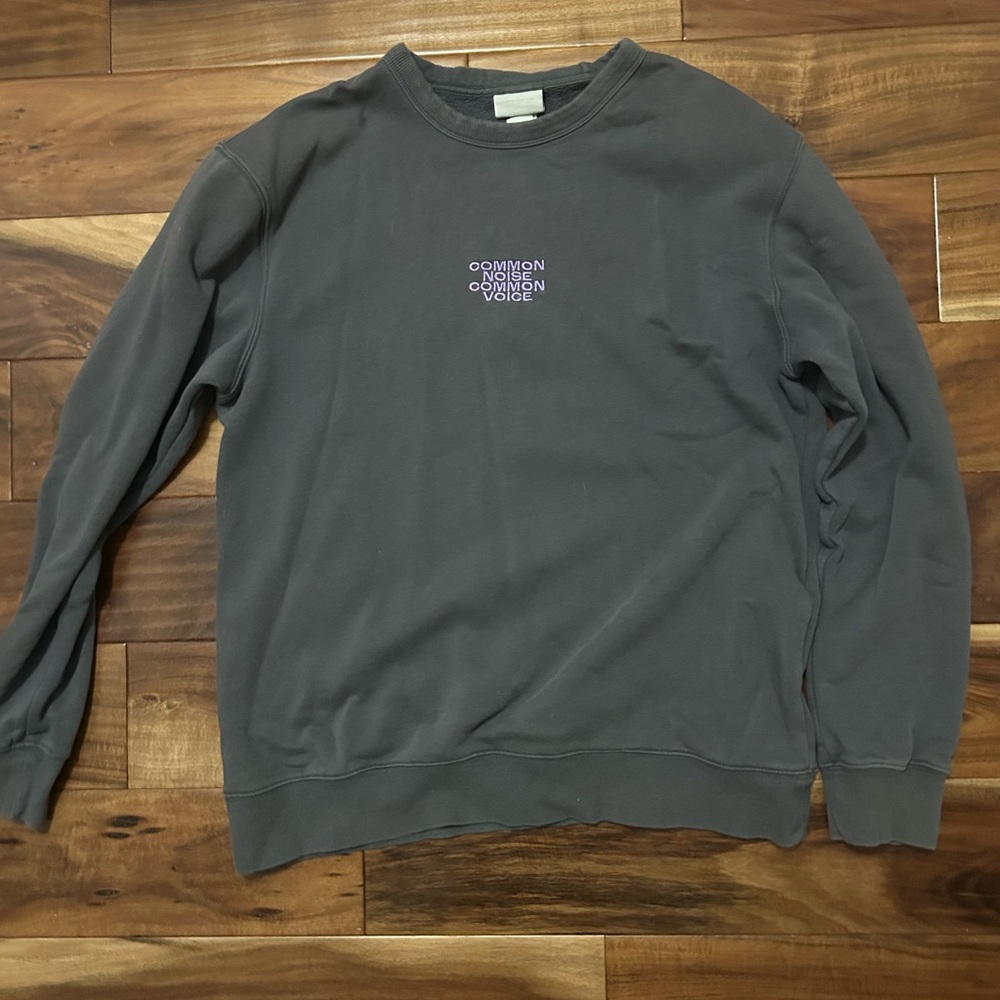 Womens graphic crewneck